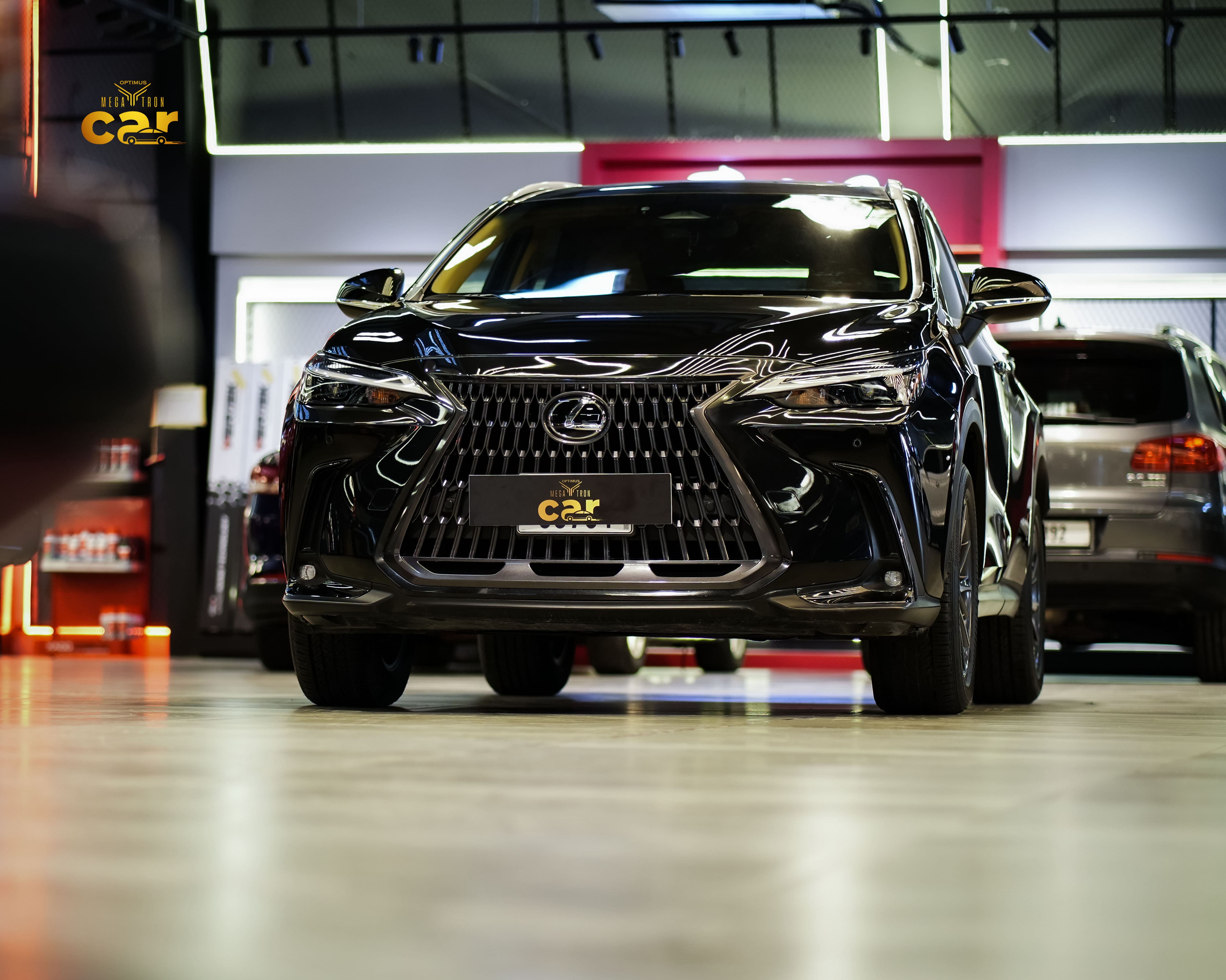 Lexus NX350 2025